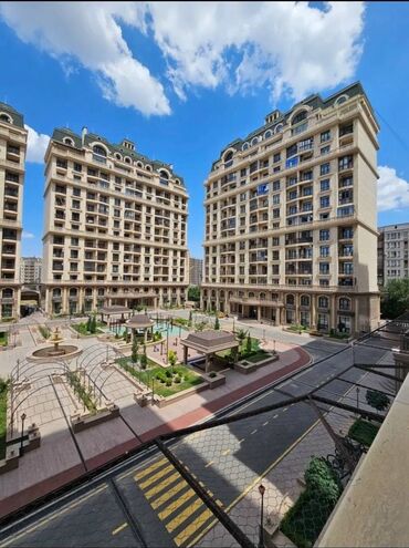 сдаю квартира ошский рынок: 4 комнаты, 160 м², Элитка, 3 этаж, Дизайнерский ремонт