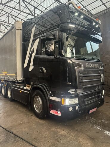 палатка на машину: Сүйрөгүч, Scania, Тенттелген
