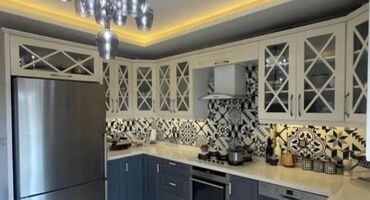 Sifarişlə mətbəx mebeli: Sifarişlə mətbəx dəsti, Özü çəkən petlələr, Sadə laminat, Kredit yoxdur, Pulsuz çatdırılma — 10