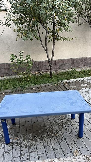 детский стол раскладной: Детский стол, Б/у, Пластик, Самовывоз — 1