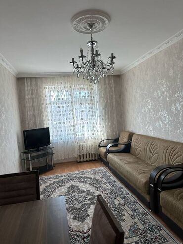 kirayə ev nefcilər: Nefçiler metrosuna 3 deqelik mesafede,9 mertebeli binanin 6-cı