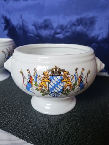 Činije: Cinije vece univerzalne,nove,vintaz pun porcelan. Cinija komada 2 u — 9