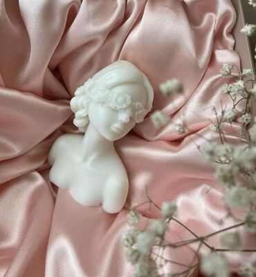 Heykəlciklər: Sifariş onceden goturulur.
Qiymet modele gore deyisir — 20