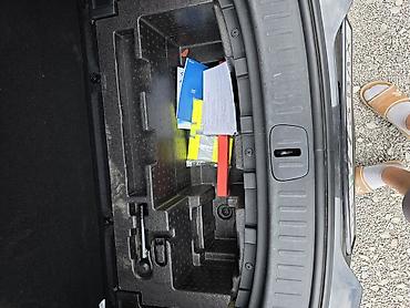 byd e9 1: Changan : 2024 г., 0.1 л, Автомат, Электромобиль, Седан — 10
