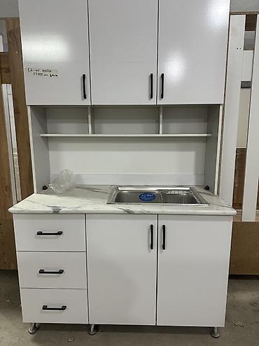 Бөлмөлөрдү ижарага берүү: 20 м², Жарым -жартылай эмереги бар — 6