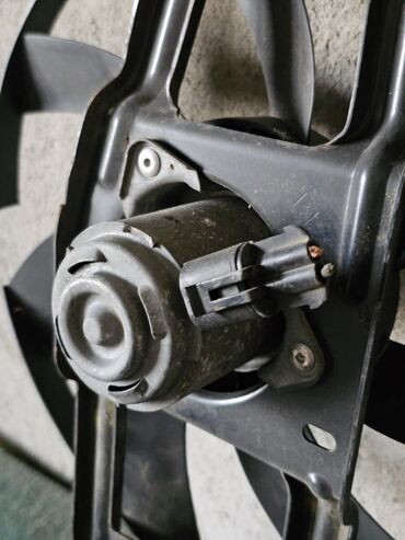 Вентиляторы: Вентилятор Renault 2005 г., Б/у, Оригинал, Германия — 8