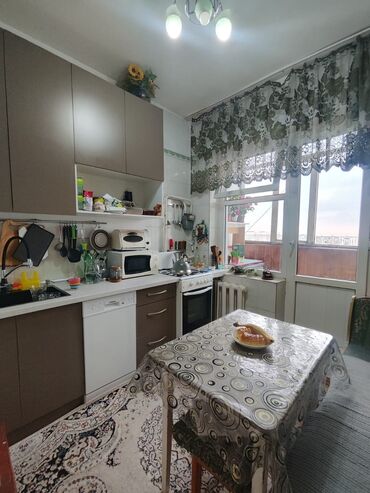 Продажа квартир: 3 комнаты, 64 м², 105 серия, 9 этаж, Косметический ремонт