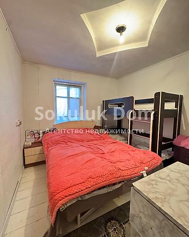 Продажа коттеджей и домов: 🏠Продается дом в с. Сокулук, не далеко от трассы 🟡Комнаты: 3 🟡Участок — 10