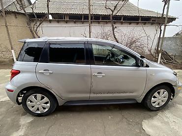 Toyota: Toyota : 2004 г., 1.5 л, Механика, Бензин, Хэтчбэк — 5