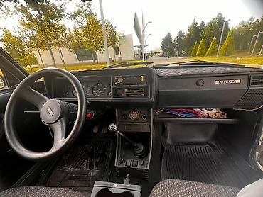 2107 tekeri: VAZ (LADA) 2107: 1.6 l | 2010 il 15000 km Sedan — 4
