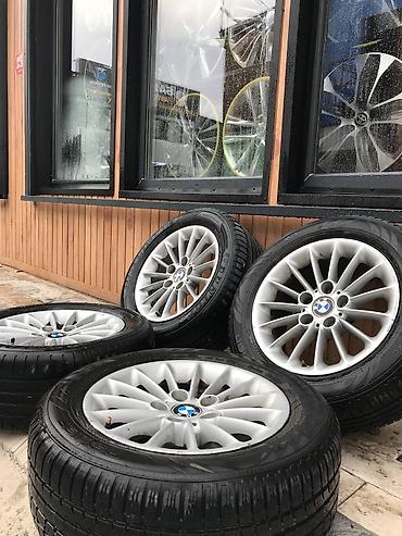 январи 5 1: Продаю комплект оригинальных дисков BMW с зимними шинами, 225.50.R16 — 2