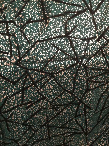 Parçalar: Parçalar. Donluq və xalatlıq. Trikotinlər-35 man,ipək-25,30 man — 7