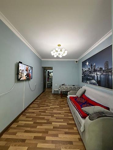 1к: 1 комната, 45 м², ул. Ахунбаева / Бакаева Элитка, 10 этаж, Свежий ремонт — 1