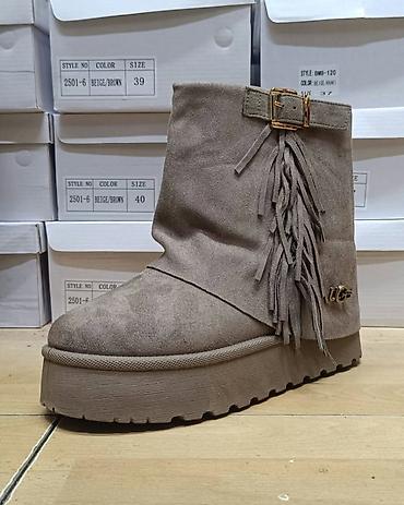 Ugg obuća: Ugg čizmice NOVO Novo Brojevi 36 do 41 fb Moja Kupovina 1 — 9