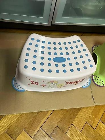 Ostali dečiji nameštaj: Dečiji dvostepenička/klupica za penjanje - Stabilna plastična klupica — 4