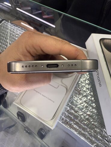 Apple iPhone: IPhone 15 Pro, 256 GB, Natural Titanium, Zəmanət, Simsiz şarj, Face ID — 7