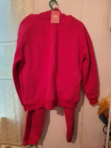 Другая женская одежда: Набор женской одежды (4 предмета) 1) Длинное платье - Цвет — 2