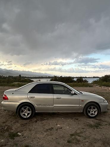 Mazda 626: 2001 г., 2 л, Бензин, Седан — 4