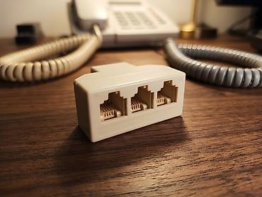 3 simli telefon: 3-lü RJ11 Telefon Xətti Çoxaldıcı Adapter (RJ11 Splitter 6P4C / 6P2C) — 4