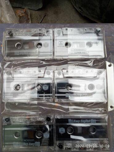kasetlər: Islenmemis tep teze kasetlerdi munasib qiymete