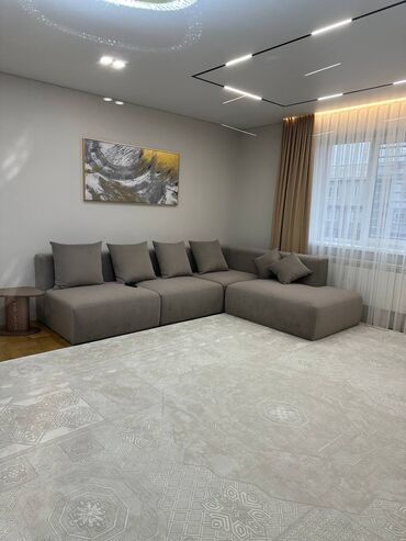 Продажа квартир: 4 комнаты, 117 м², Индивидуалка, 4 этаж, Дизайнерский ремонт