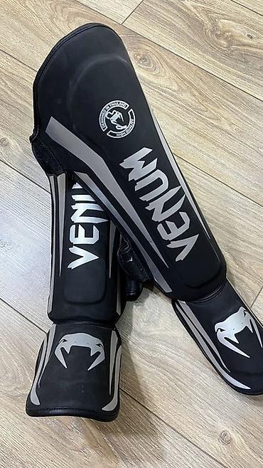 Перчатки: Новые Наколенники-щиты для голени и стопы Venum (пара) 12 oz - Тип — 1