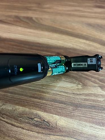 shure glxd4: Yaxwi veziyyetdedir.Hecbir problemi yoxdur.Real alici ile qiymet — 4