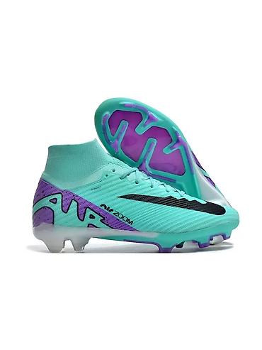 nike react: 🆕Футбольные бутсы в наличии три цвета футбольных бутс 💖🖤💖 Есть — 8
