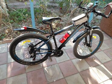 детские велосипеды в баку: İşlənmiş Şəhər velosipedi Aist, 28", sürətlərin sayı: 21, Ünvandan götürmə