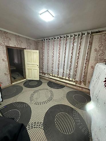 Продажа коттеджей и домов: Продаётся частный дом с большим двором и хозяйственными постройками — 8