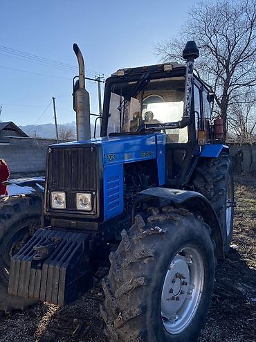 Тракторы МТЗ (Беларус): Модель: 1221, Б/у, 2010 г., С пресс-подборщиком — 2