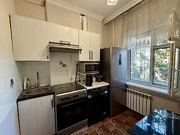гоголя огомбаева: 2 комнаты, 52 м², 105 серия, 2 этаж, Евроремонт — 5