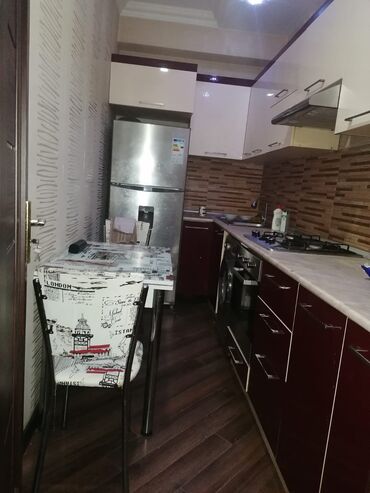 Uzunmüddətli kirayə mənzillər: Unvan xirdalan seheri 1 nomreli mekdebin yani 3 otaq tam esyali her -da lalafo.az — 3 Uzunmüddətli kirayə mənzillər: Unvan xirdalan seheri 1 nomreli mekdebin yani 3 otaq tam esyali her — 3