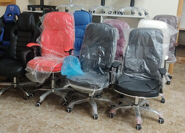 Ofis və oyun kresloları: Yeni, Təkərli, Qolları tənzimlənmir, Dəri — 7