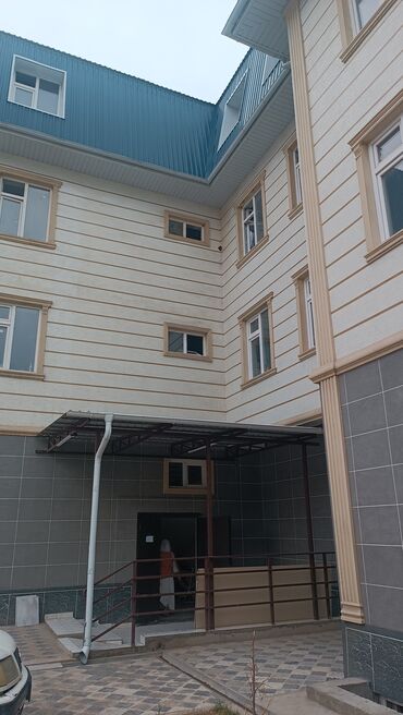 продается коммерческое помещение псо: Сатам Имарат, 35 кв. м