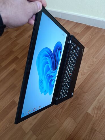 Lenovo: Intel Core i5, 8 GB OZU, 14 " — 1