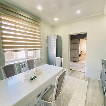Продажа коттеджей и домов: 4 комнаты, 70 м², 5 соток, Бишкек, Новопавловка с. Агентство недвижимости — 12