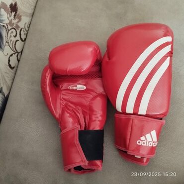 Əlcəklər: Boks Kickbox əlcəyi 20 m çox az işlənib — 2