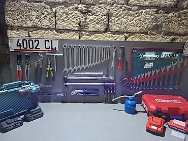 Digər alət dəstləri: Usta masa dəsti – alət panelli - Ölçü: təxminən 2 m enində, geniş iş — 8