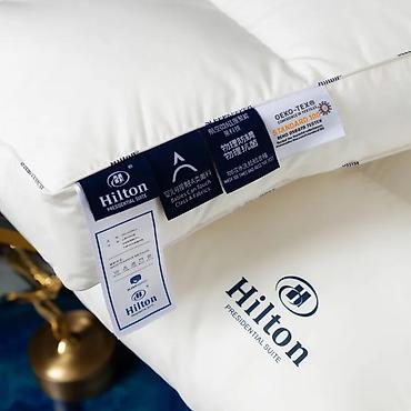 Текстиль: Подушка Hilton Presidential Suite - Классический гостиничный формат с — 1