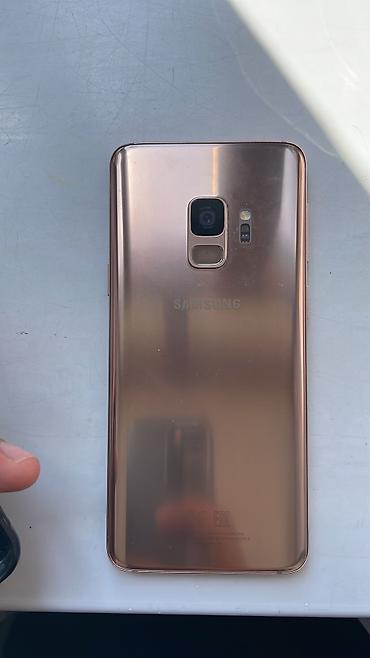 aiphone 11: Samsung Galaxy S9, Б/у, 64 ГБ, цвет - Золотой — 2