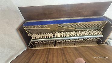 pianolar: Piano, Rönisch, Akustik, İşlənmiş, Ünvandan götürmə — 7