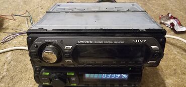 станция миди: Автомобильные магнитолы Sony 1) Sony CDX-GT300 - Поддержка CD