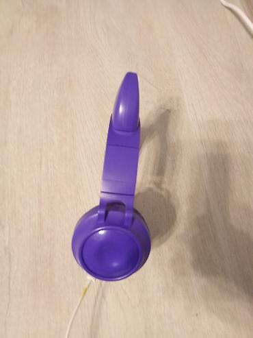 Вокальные микрофоны: Продаются наушники блютуз в рабочем состоянии ! Цена изделия 400 сом — 3