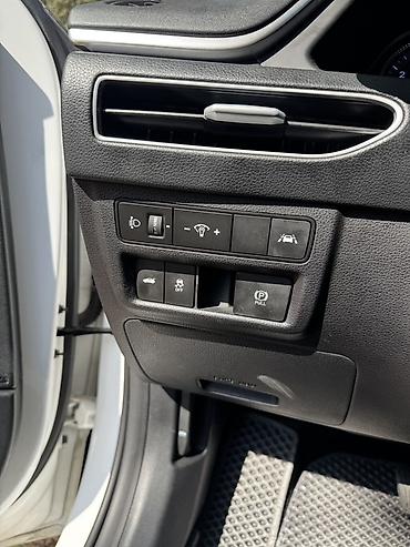 продаю хайландер: Hyundai Sonata: 2021 г., 2 л, Автомат, Газ, Седан — 7