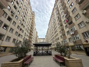 satışda olan evler: 2 комнаты, Новостройка, 61 м²