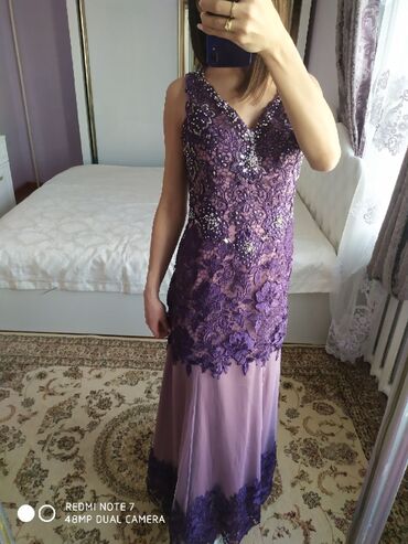 кыргызский платье: Вечернее платье