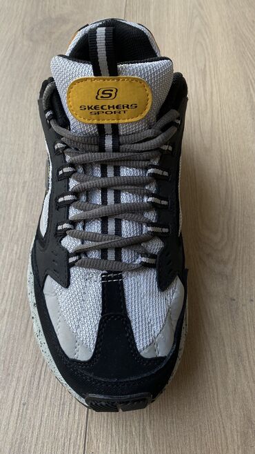 ботасы лининг: Продаю кроссовки Skechers (ботс, ботас) привезен из Америки США, не