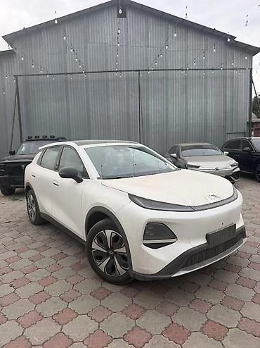 Changan Qiyuan Q05: 2026 г., Автомат, Электромобиль, Кроссовер at lalafo.kg Changan Qiyuan Q05: 2026 г., Автомат, Электромобиль, Кроссовер
