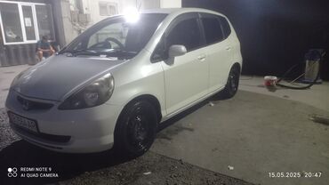 матис сатылат: Honda Fit: 2002 г., 1.3 л, Вариатор, Бензин, Хетчбек
